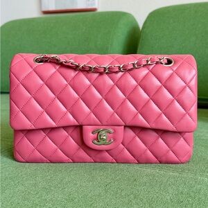 CHANEL Quilted Lambskin Classic Medium Double Flap Bag Silver Hardware